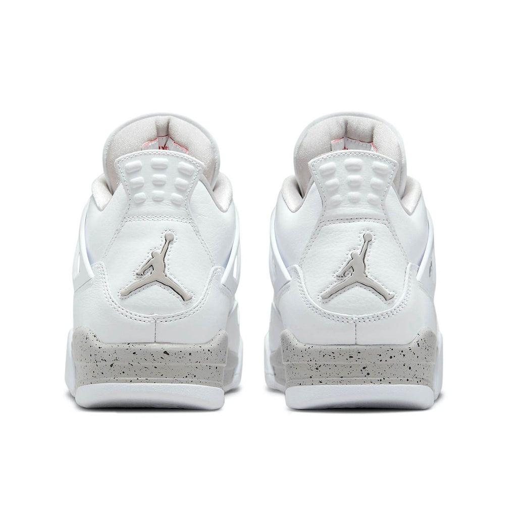 Air Jordan 4 'White Oreo'